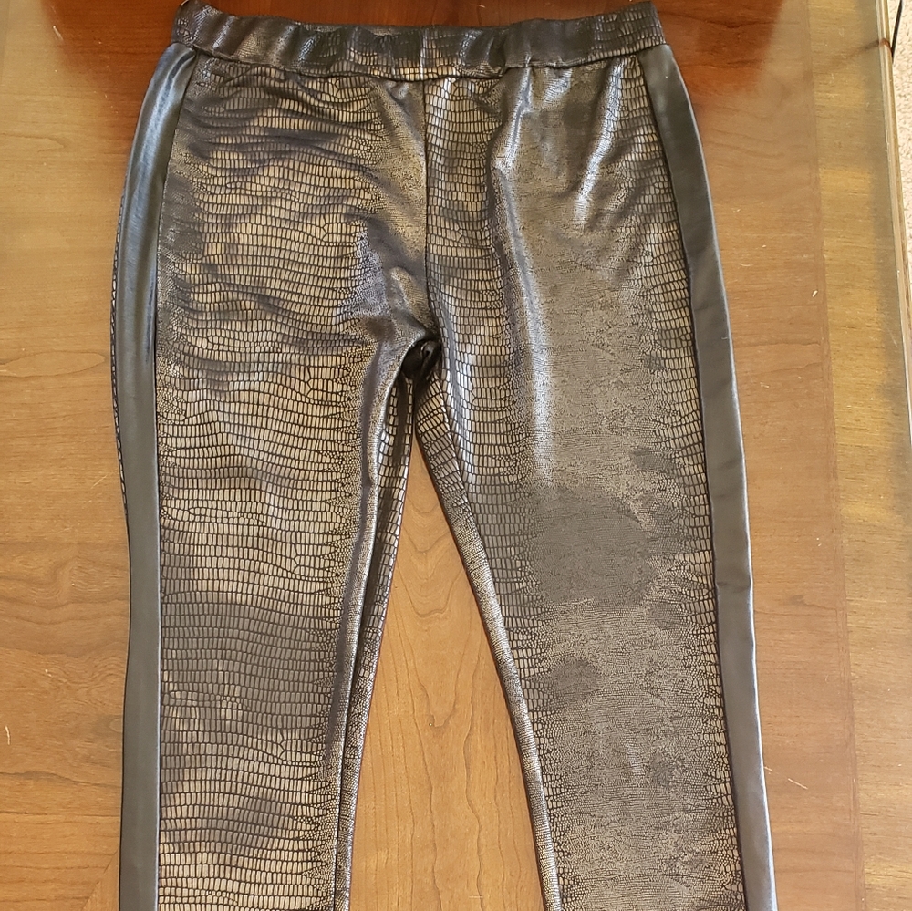 Metallic Reptile Print Leggings